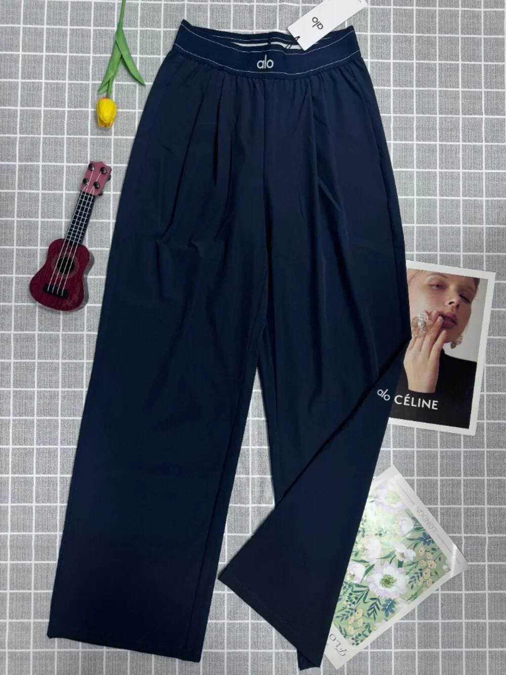 NWT Alo Yoga Suit Up Trouser Navy Wide Leg Pant 🤍 30